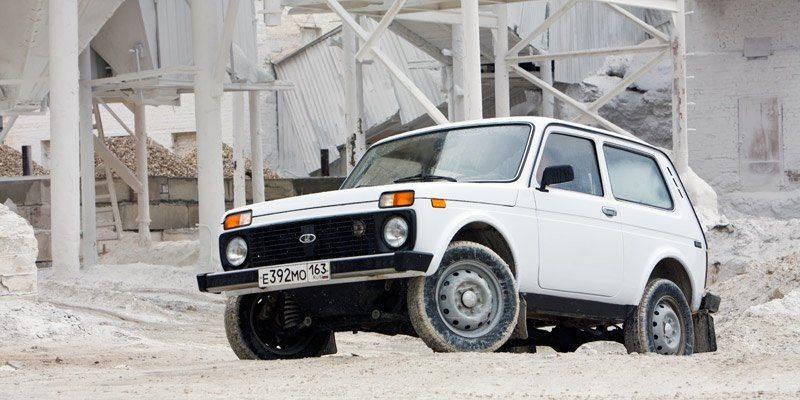 Lada 4x4 3 dv.