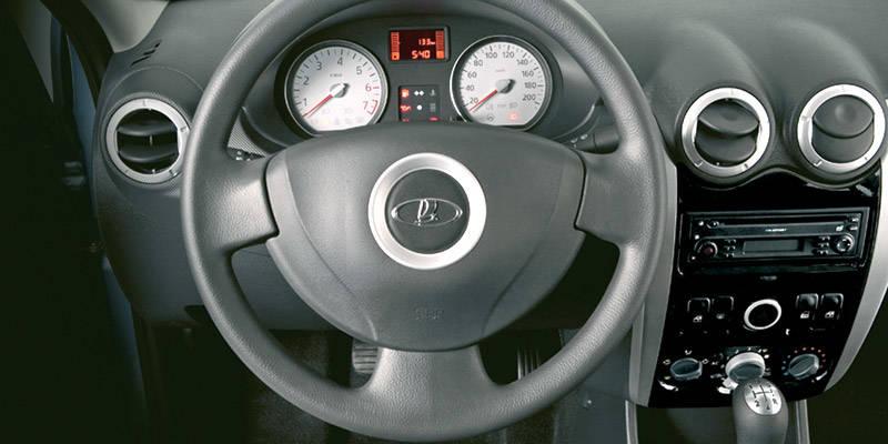 Lada Largus 5 mest